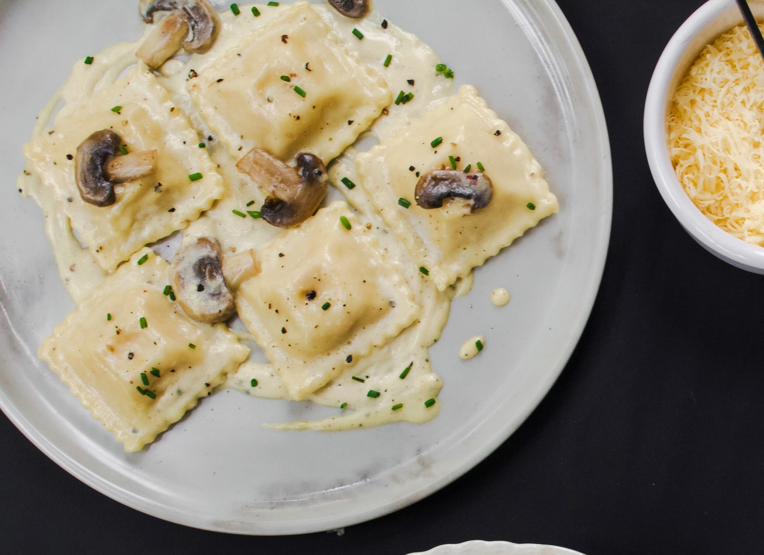 ravioli di patate con funghi ricetta autunnale