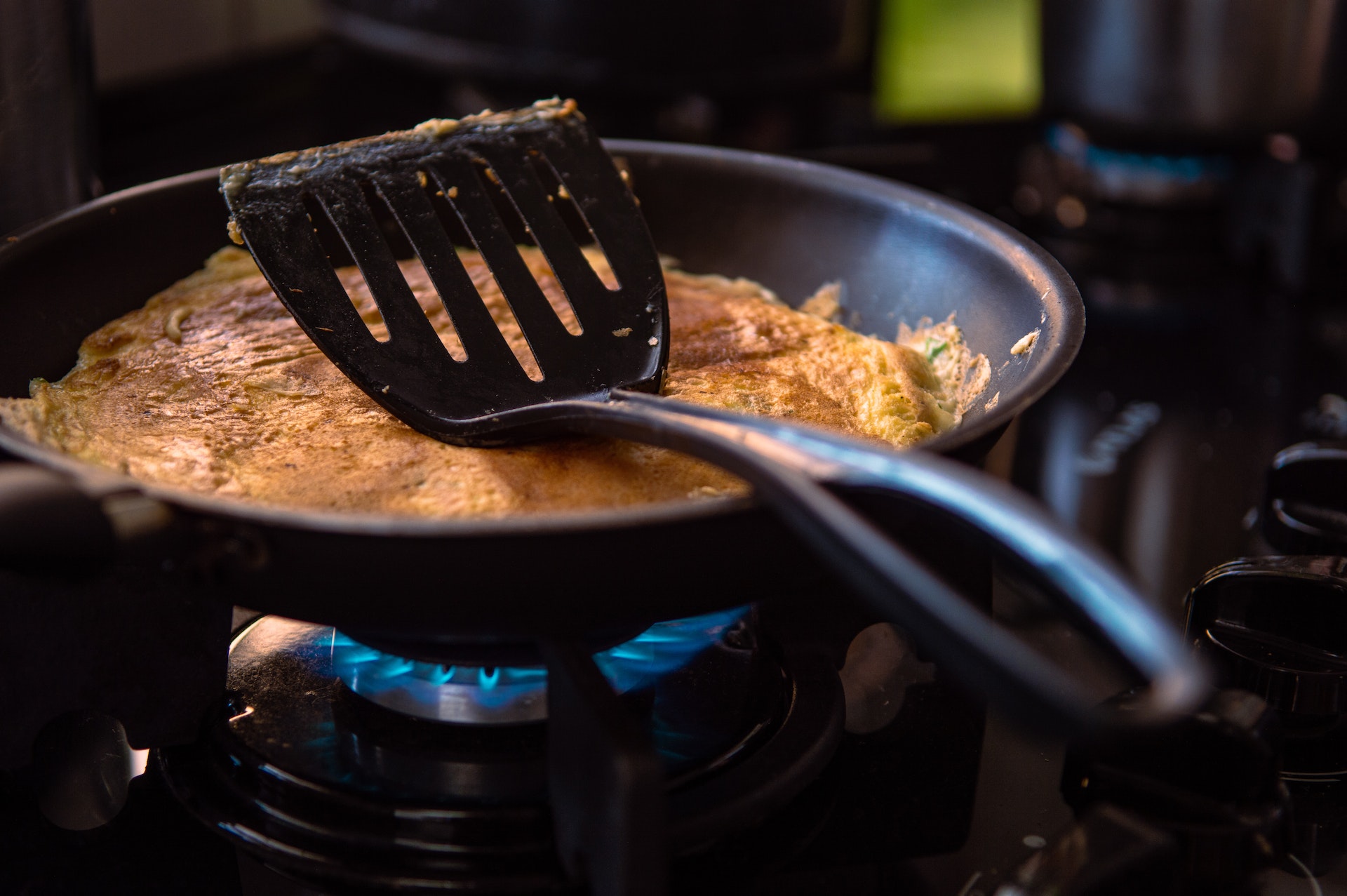 omelette broccoli formaggio filante