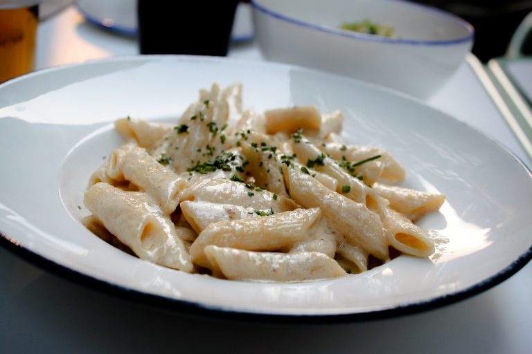 Penne salmone ricetta capodanno