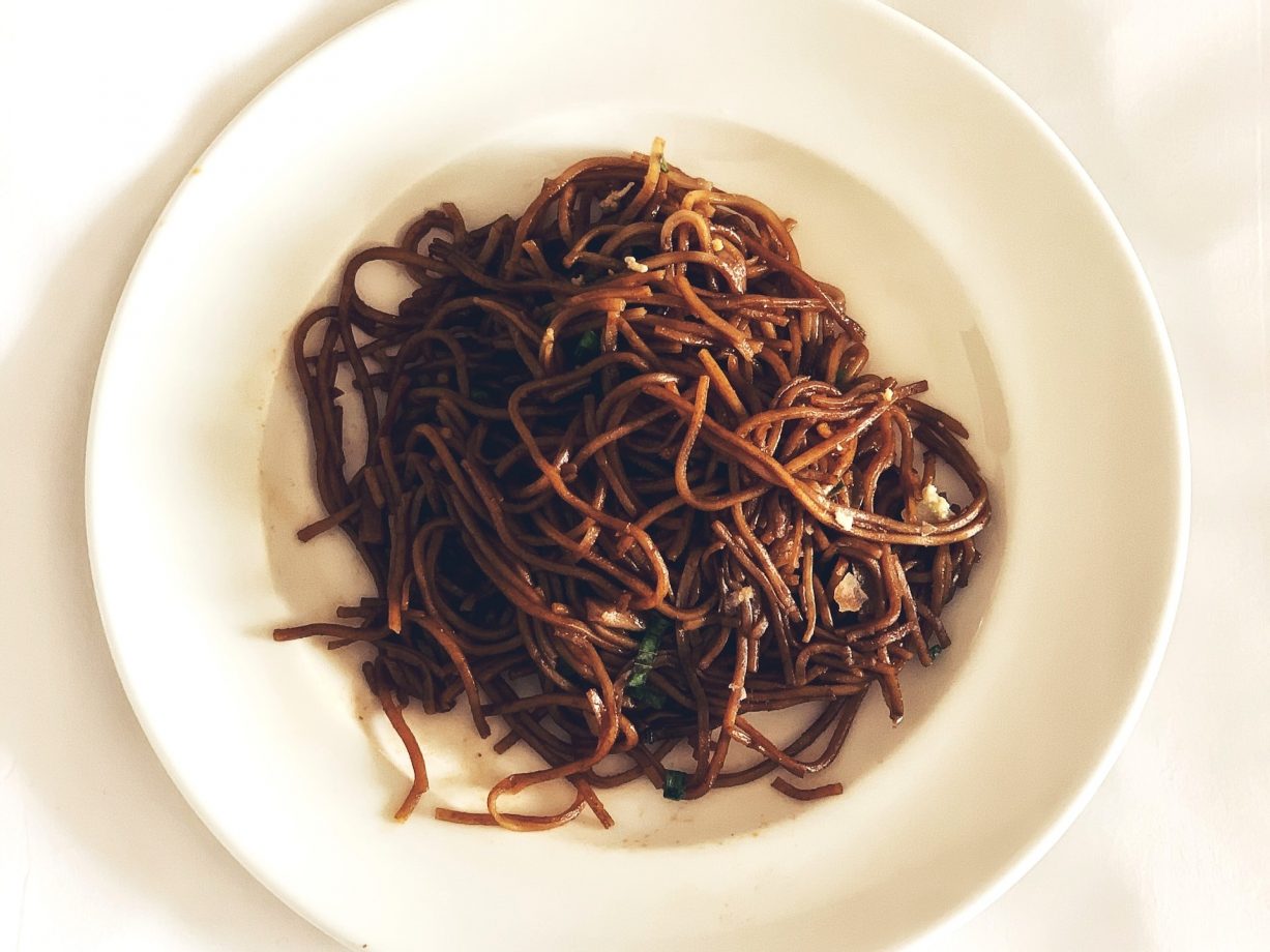 pasta aglio nero e habanero ricetta