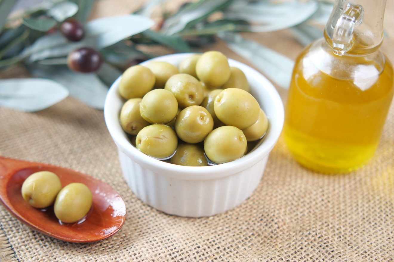 come conservare le olive schiacciate
