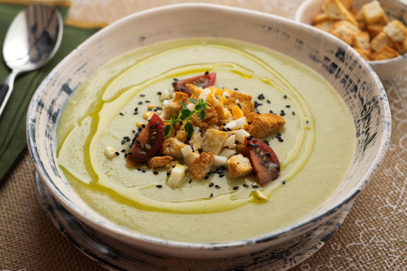 vellutata di zucchine e patate con crostini