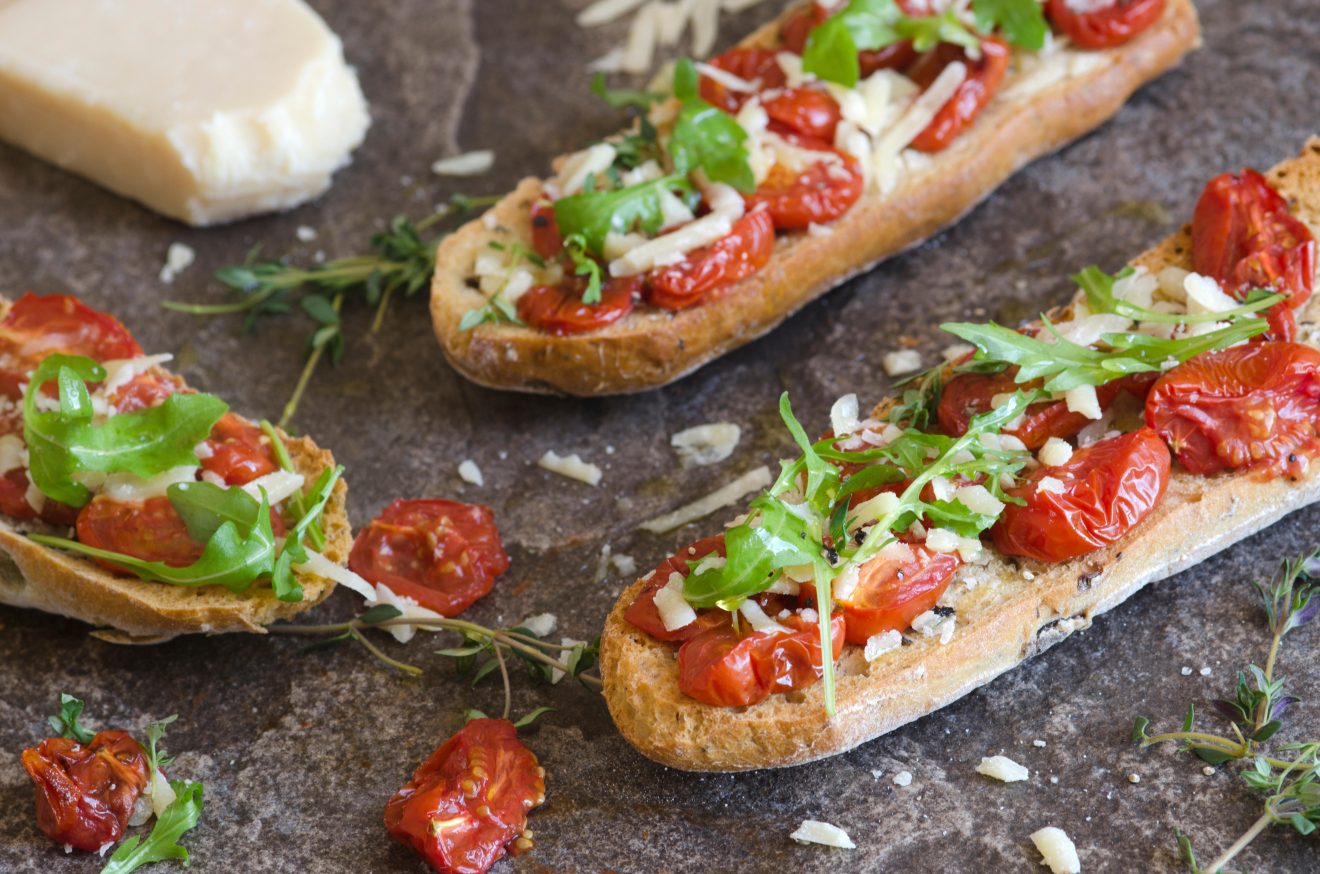 bruschetta tricolore