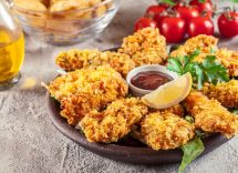 nuggets di ceci vegani con corn flakes al forno