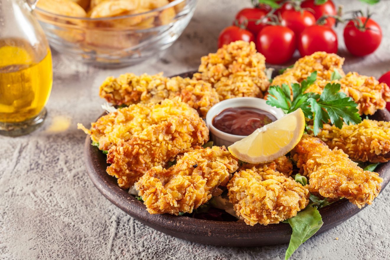 nuggets di ceci vegani con corn flakes al forno