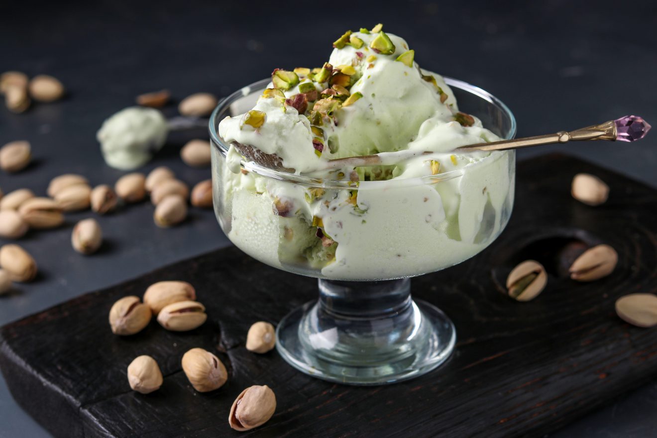 gelato pistacchio senza gelatiera latte condensato