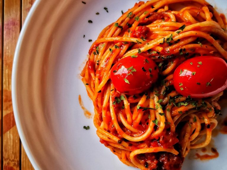 pasta pesto melanzane mandorle ricetta peppe guida