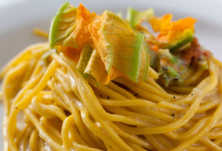 pasta fiori zucca alici fresche